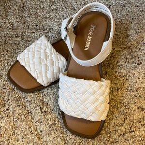Steve Madden Toddler/Girl Size 13 Sandal NWOT
